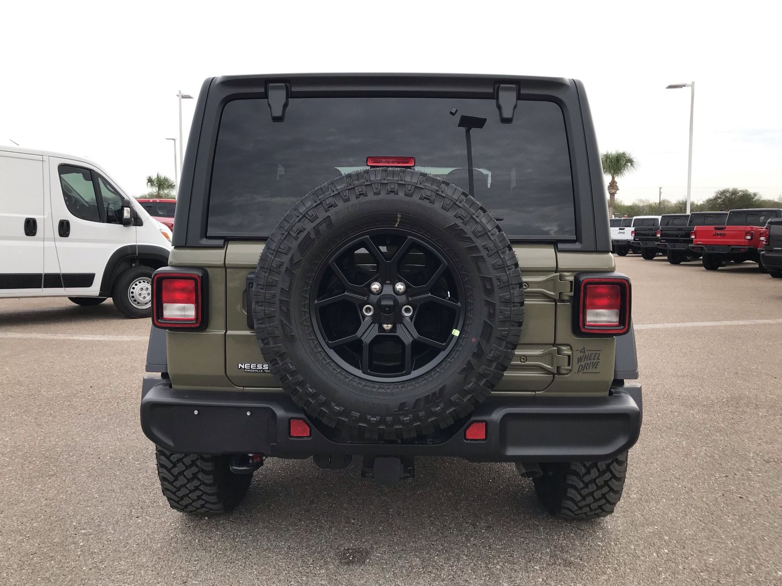 2026 Jeep Wrangler 2-Door Willys - Photo 6