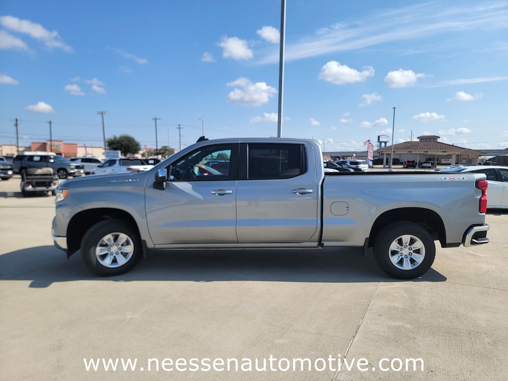 Used 2024 Chevrolet Silverado 1500 LT w/1LT Truck Crew Cab