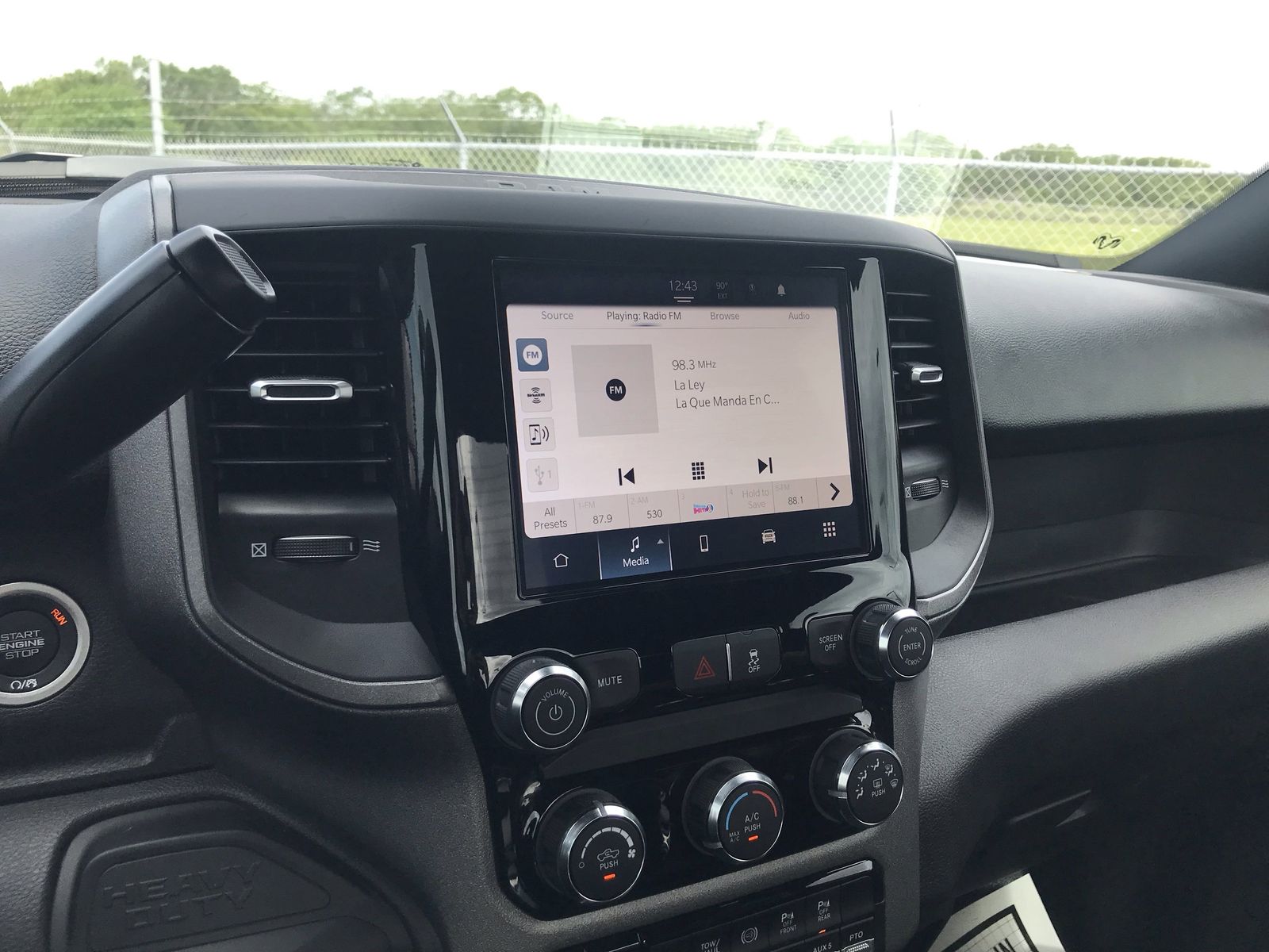 2025 RAM 3500 Chassis Tradesman - Photo 23