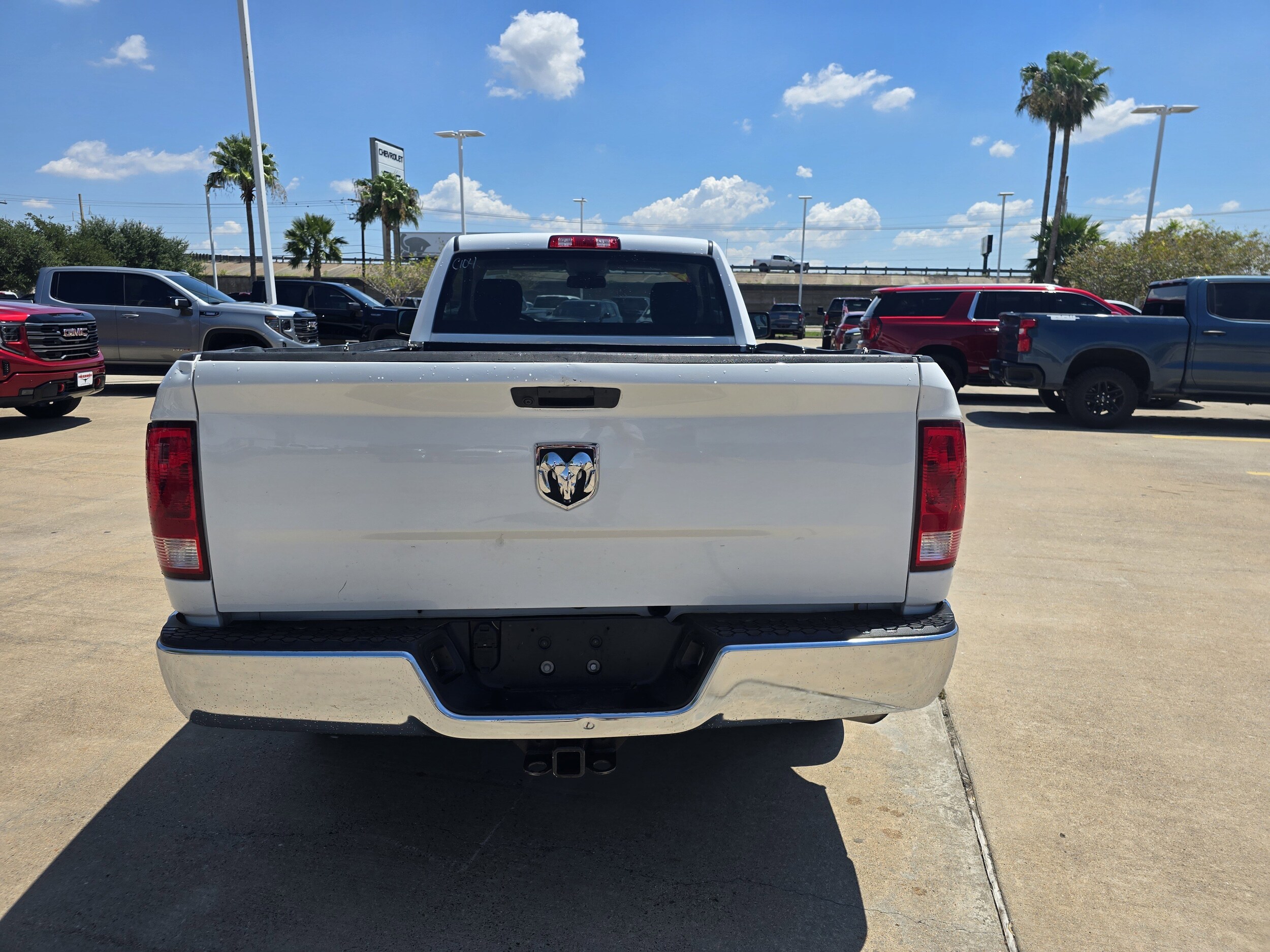 2020 Ram 1500 Classic Tradesman photo 3