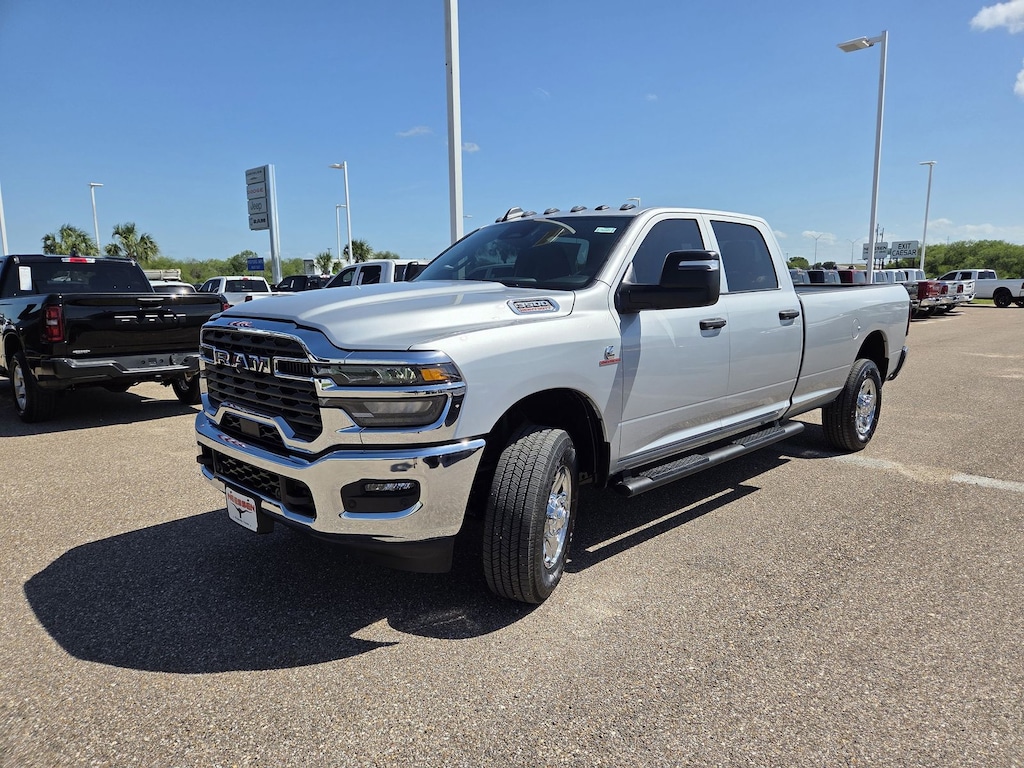 New 2026 Ram 3500 TRADESMAN CREW CAB 4X4 8' BOX Pickup