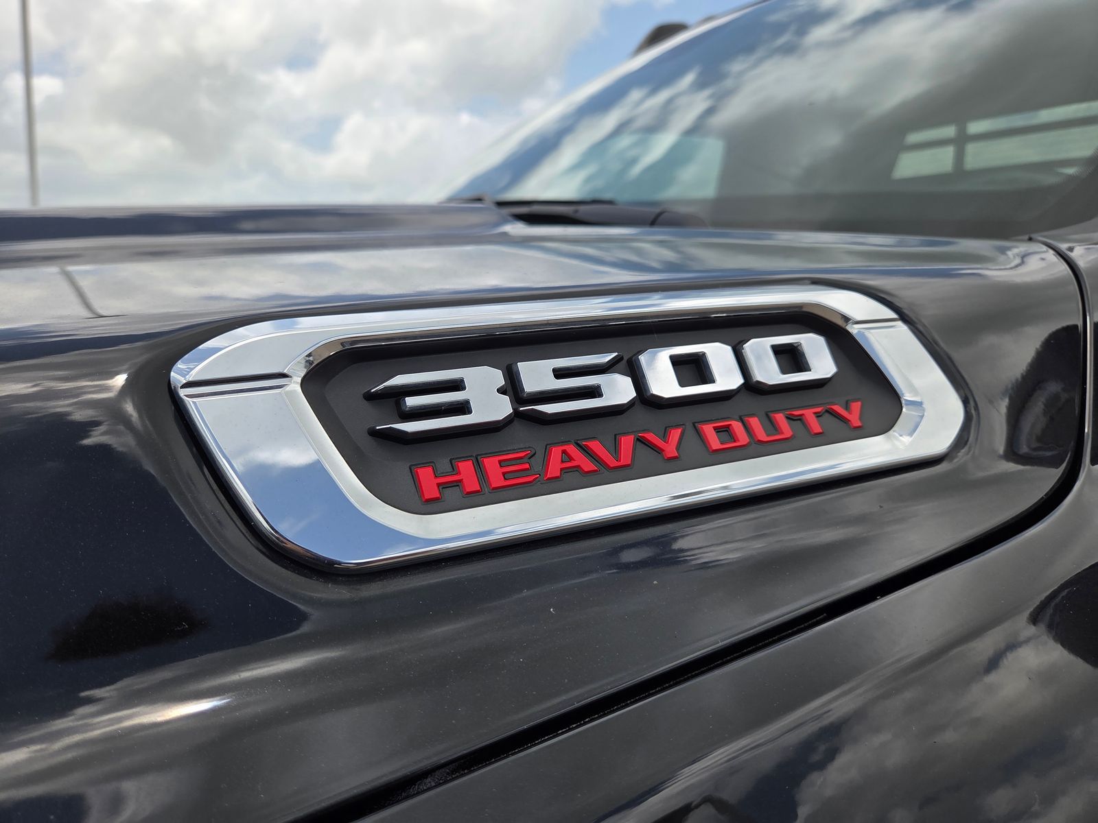 2025 RAM 3500 Chassis Tradesman - Photo 21