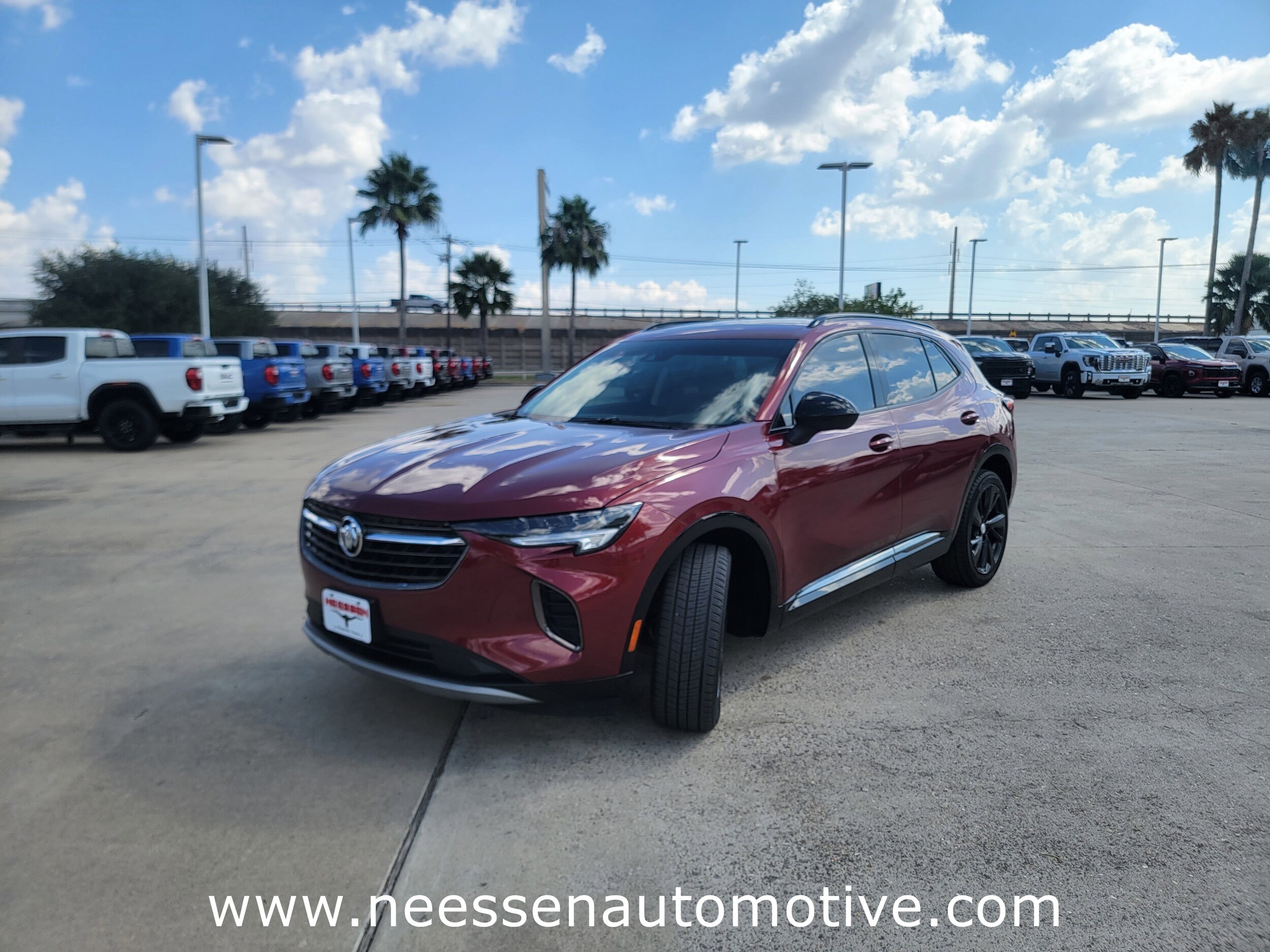 2021 Buick Envision Essence photo 3