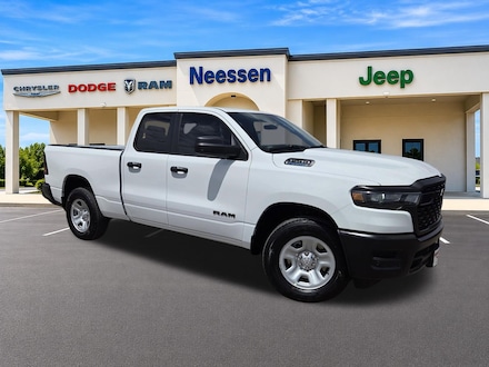 2026 Ram 1500 TRADESMAN QUAD CAB 4X4 6'4 BOX Pickup