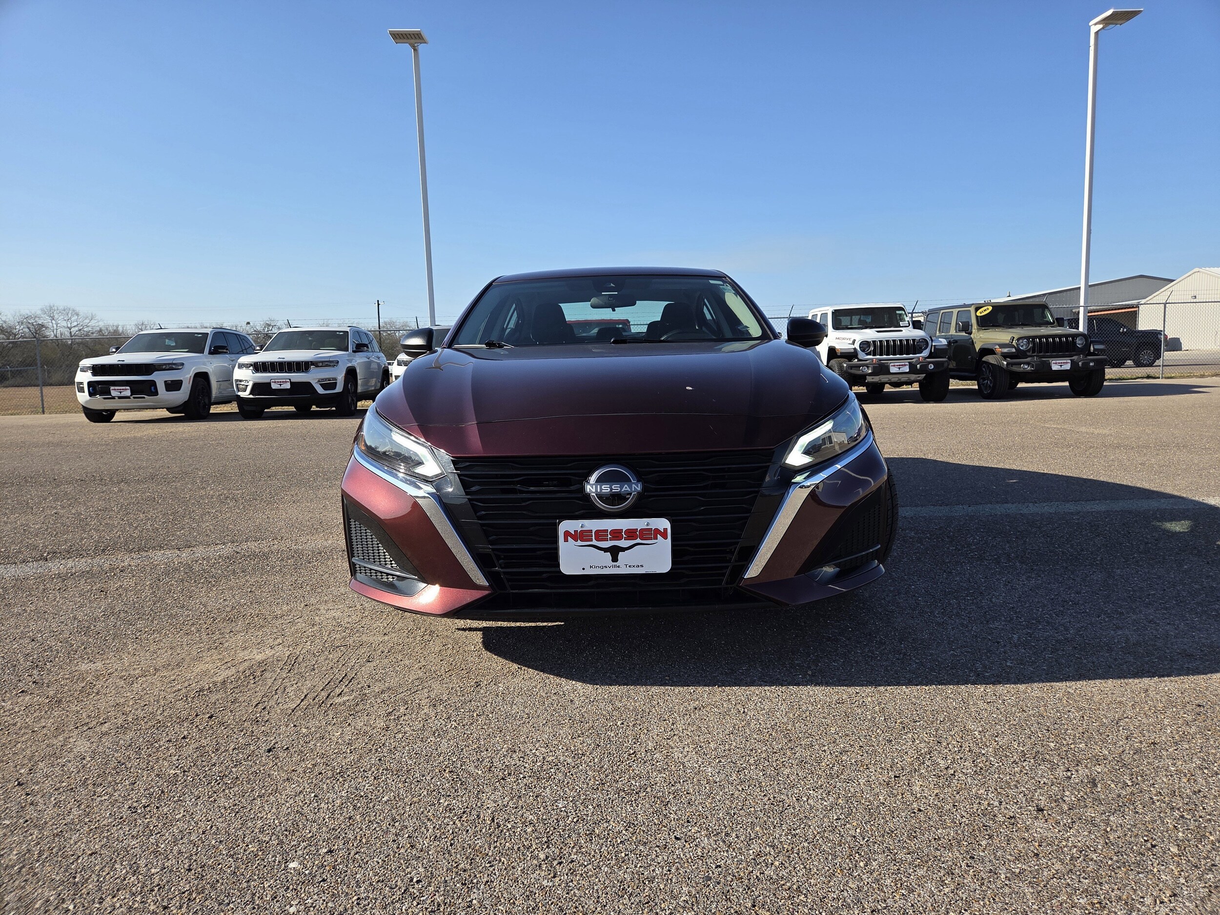 Used 2025 Nissan Altima SV with VIN 1N4BL4DV0SN325496 for sale in Kingsville, TX