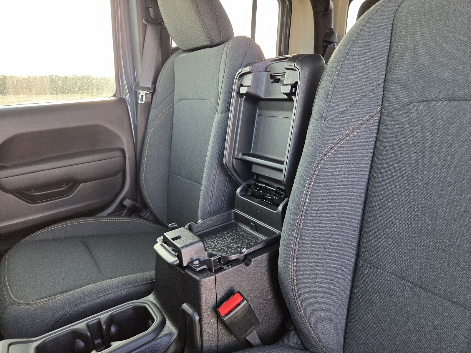 2025 Jeep Gladiator Sport S - Photo 29