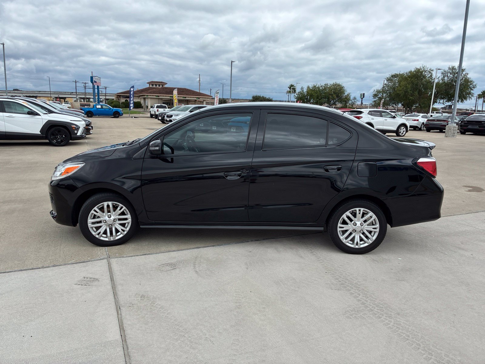Used 2024 Mitsubishi Mirage G4 SE Sedan