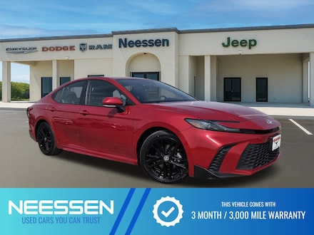 2025 Toyota Camry SE Sedan