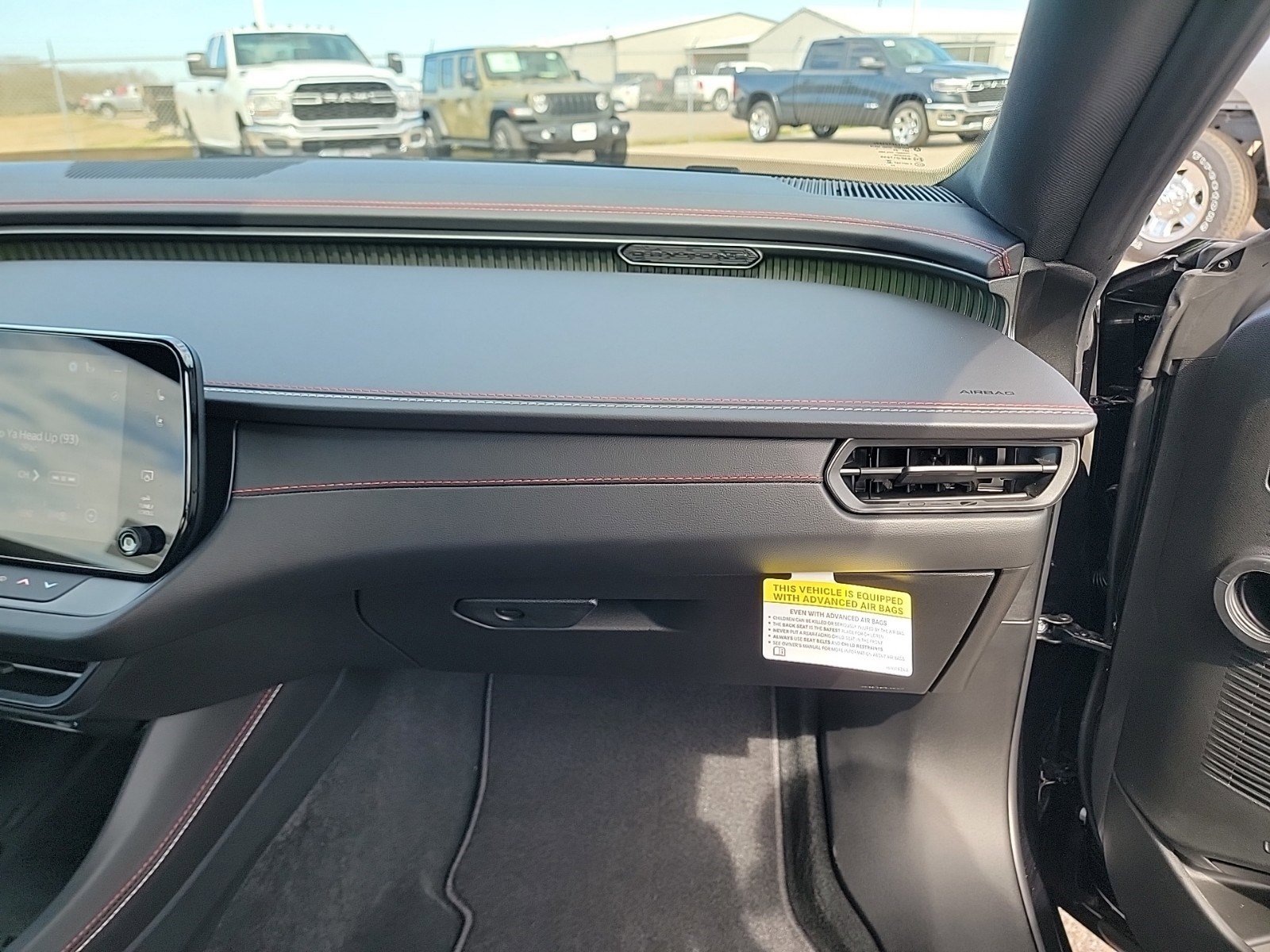 2025 Dodge Charger Daytona R/T - Photo 17