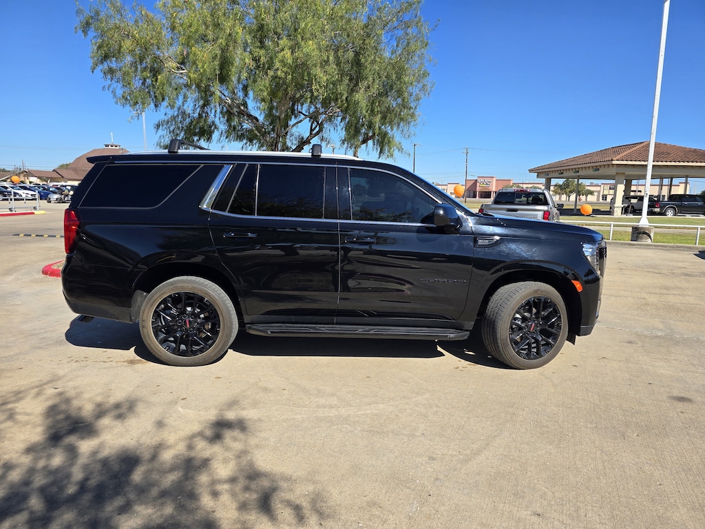 Used 2023 GMC Yukon SLE SUV