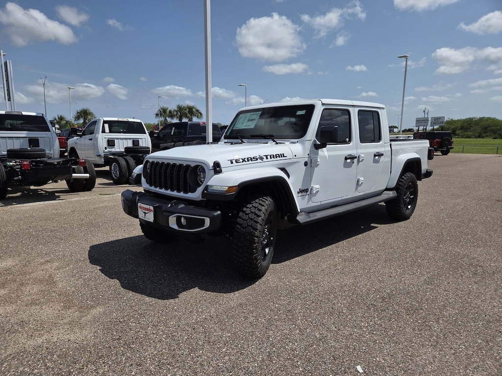 New 2026 Jeep Gladiator TEXAS TRAIL 4X4 Pickup