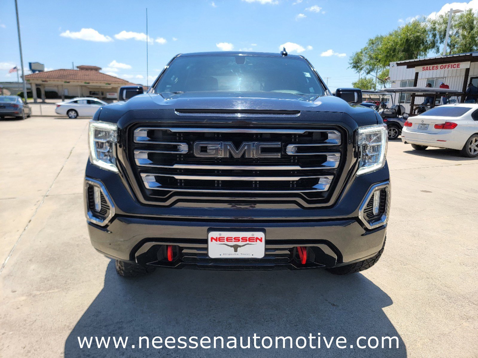 Used 2021 GMC Sierra 1500 AT4 with VIN 3GTP9EEDXMG406026 for sale in Kingsville, TX