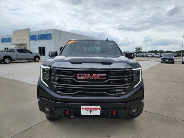 2024 GMC Sierra 1500 AT4 - Photo 2