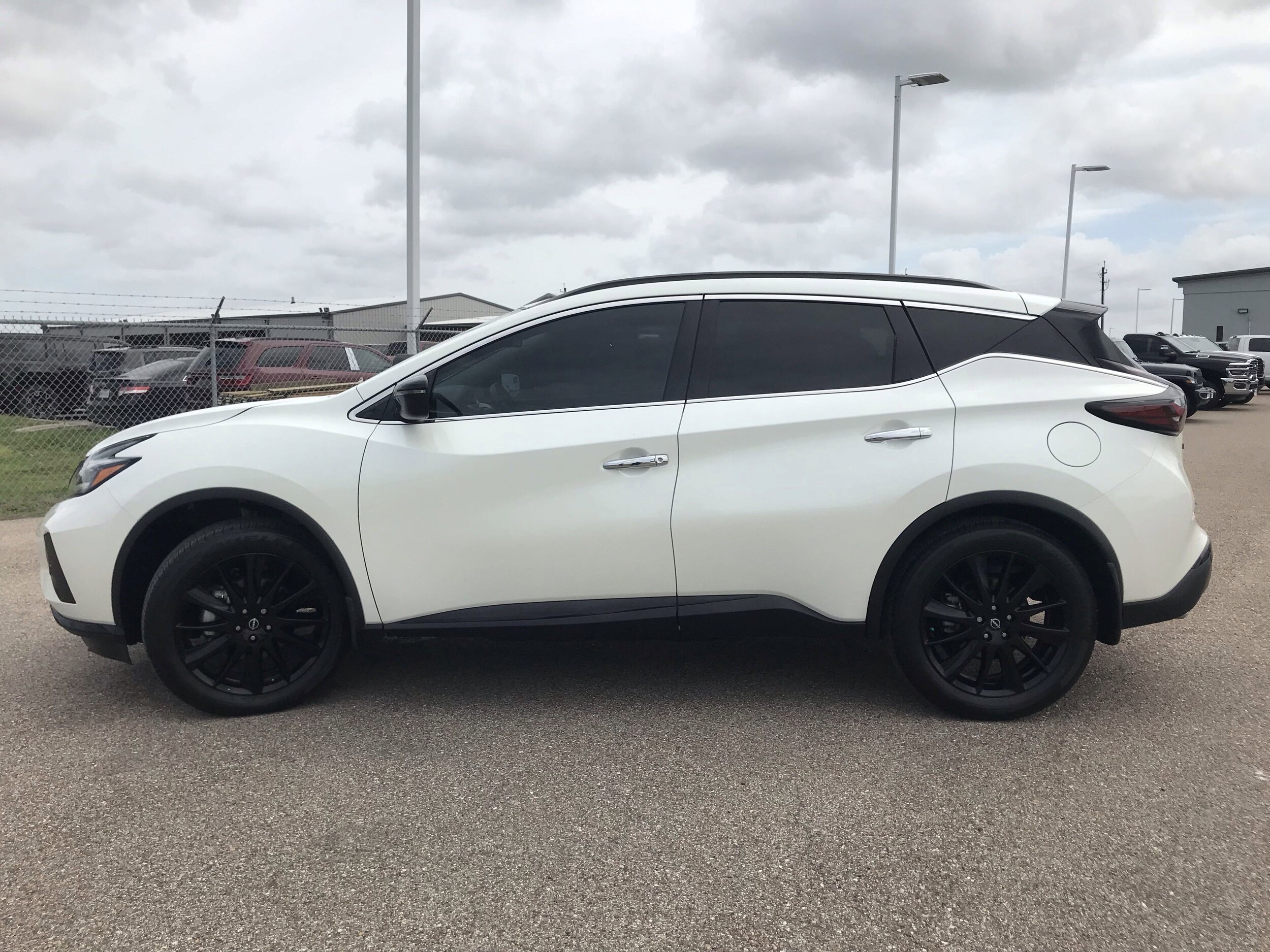 2024 Nissan Murano SV photo 4