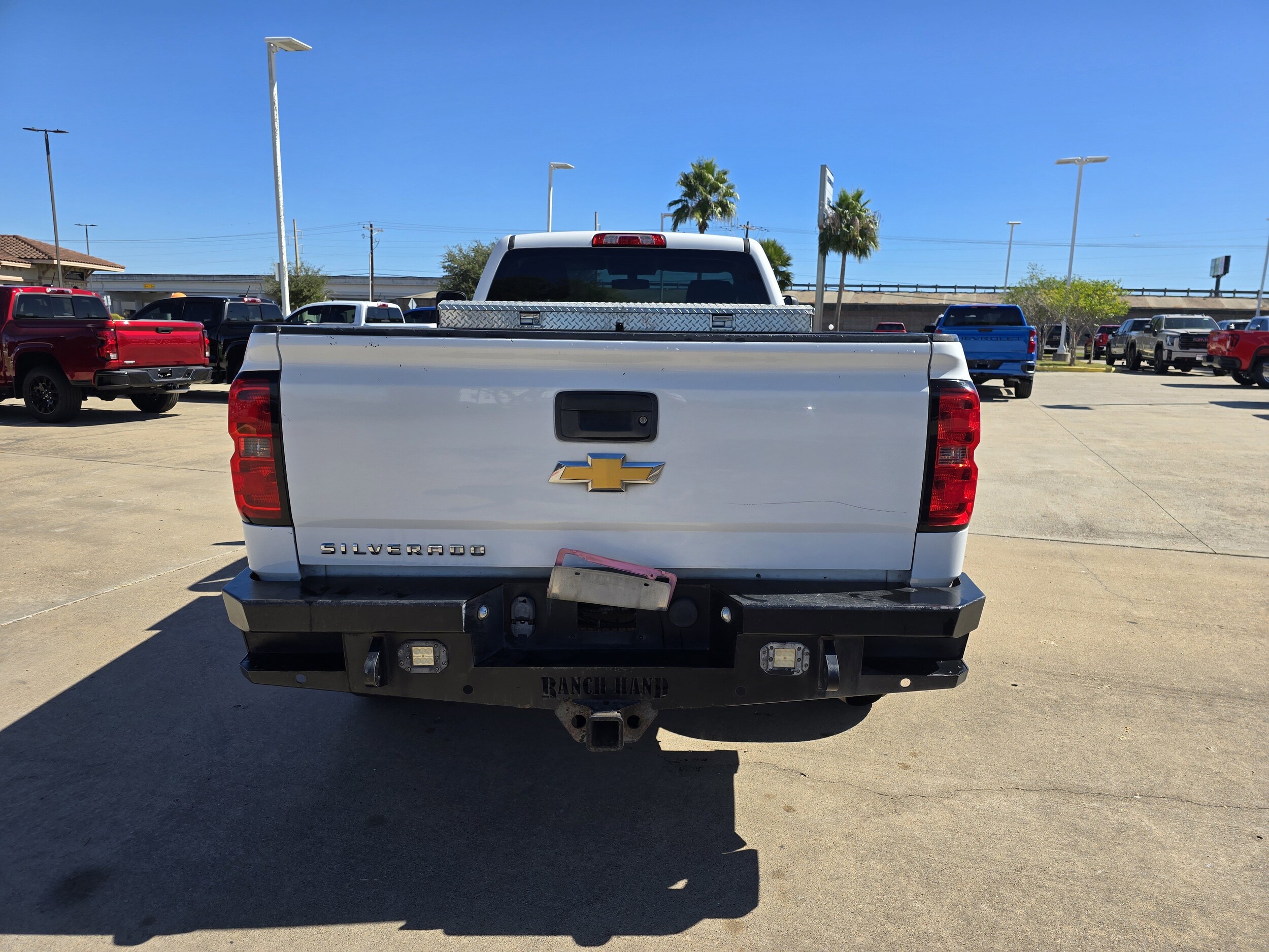 2015 Chevrolet Silverado 2500HD photo 3