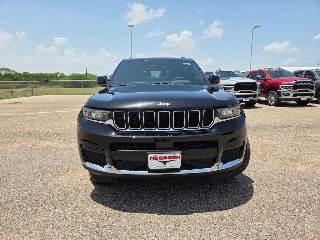 New 2026 Jeep Grand Cherokee L LAREDO X 4X2 Sport Utility