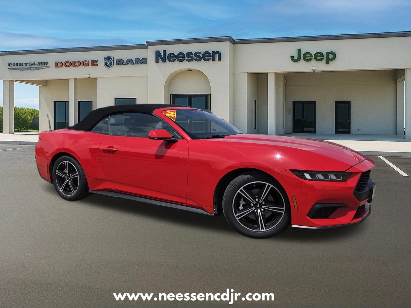 2024 Ford Mustang EcoBoost Convertible's photo