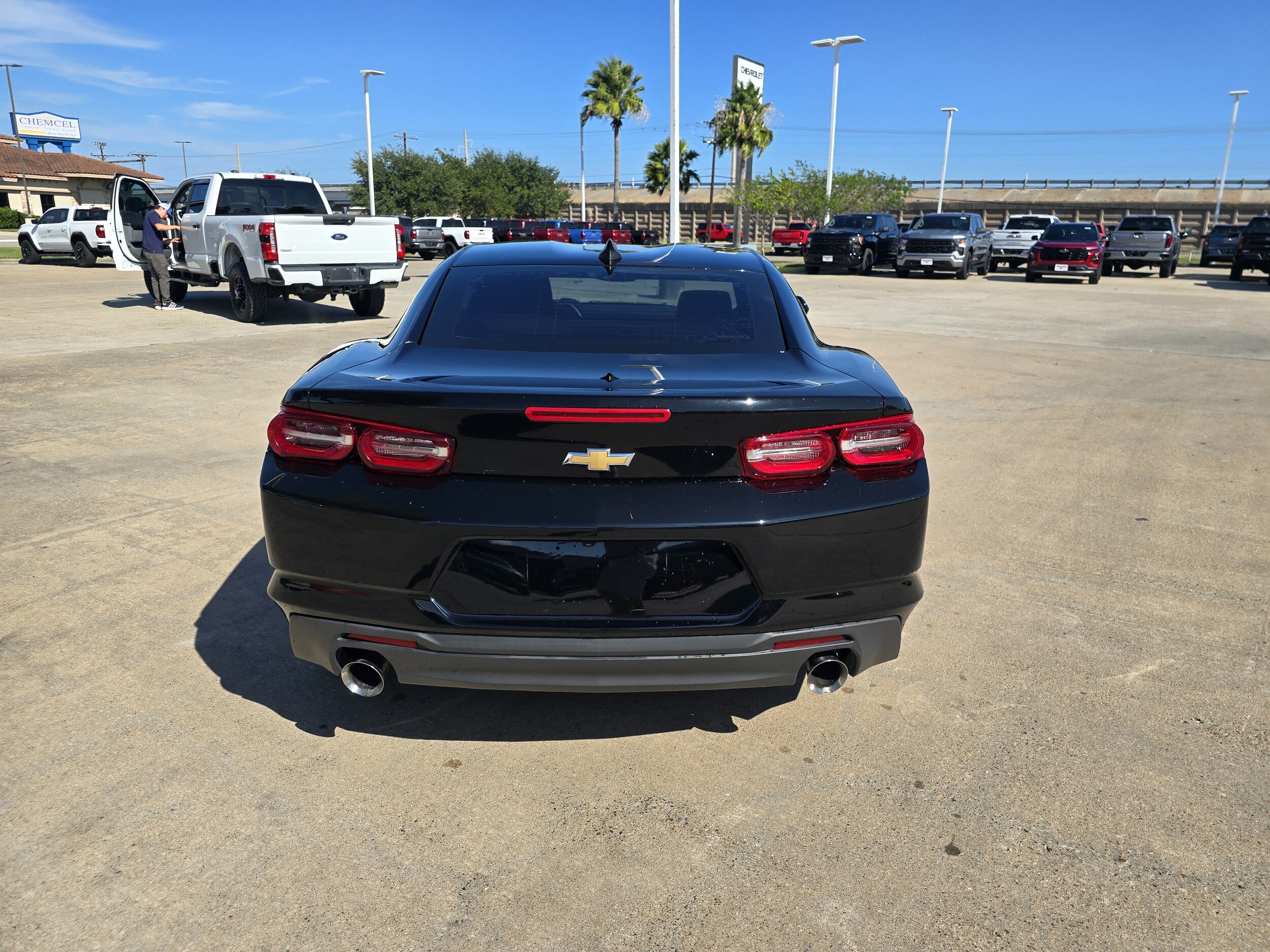 2021 Chevrolet Camaro 1LT photo 4