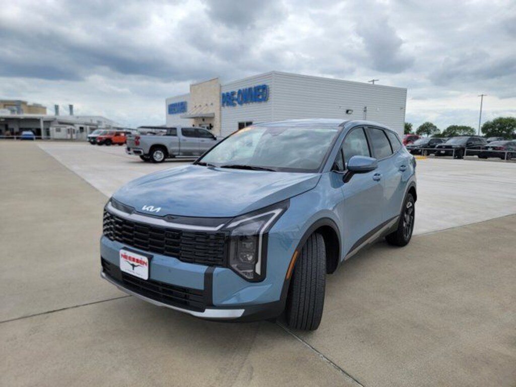 Used 2026 Kia Sportage Hybrid S SUV