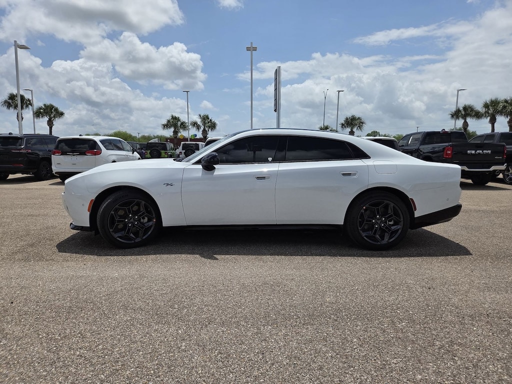 New 2026 Dodge Charger R/T 4-DOOR AWD Sedan