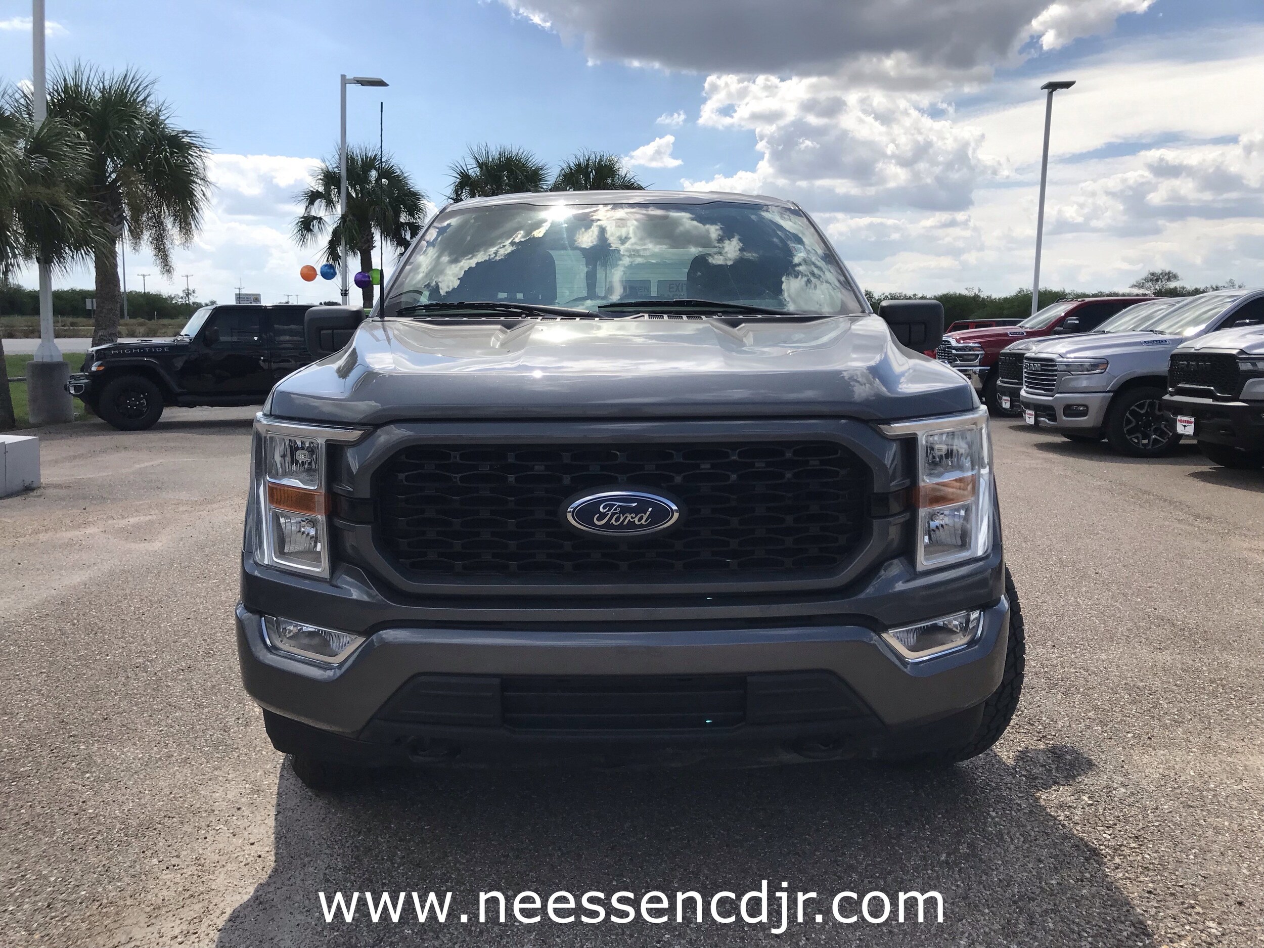 2021 Ford F-150 XL photo 2