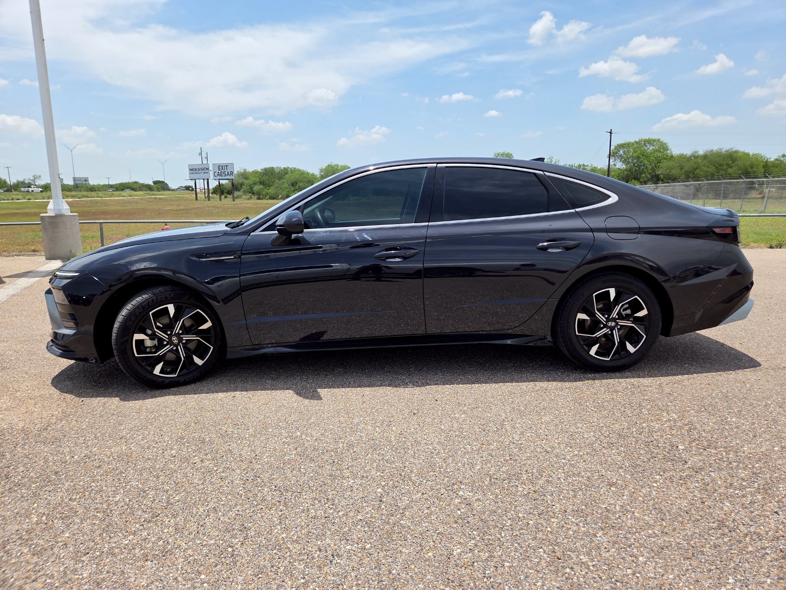 Used 2024 Hyundai Sonata SEL Sedan