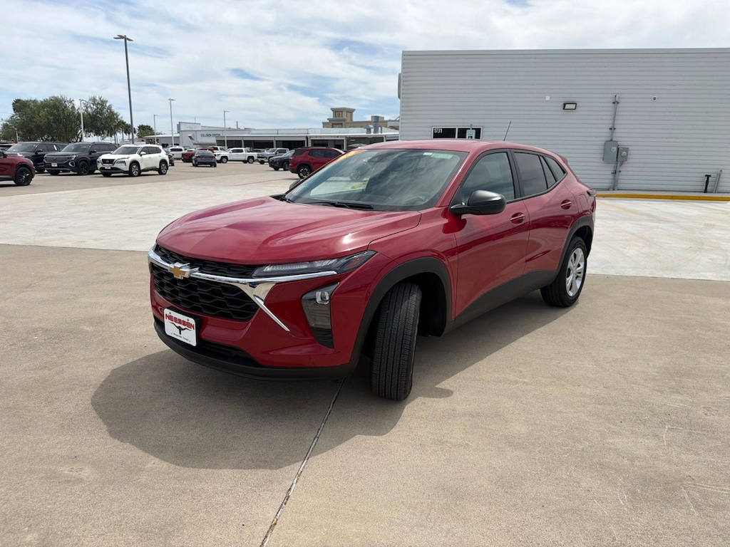 Used 2026 Chevrolet Trax LS SUV