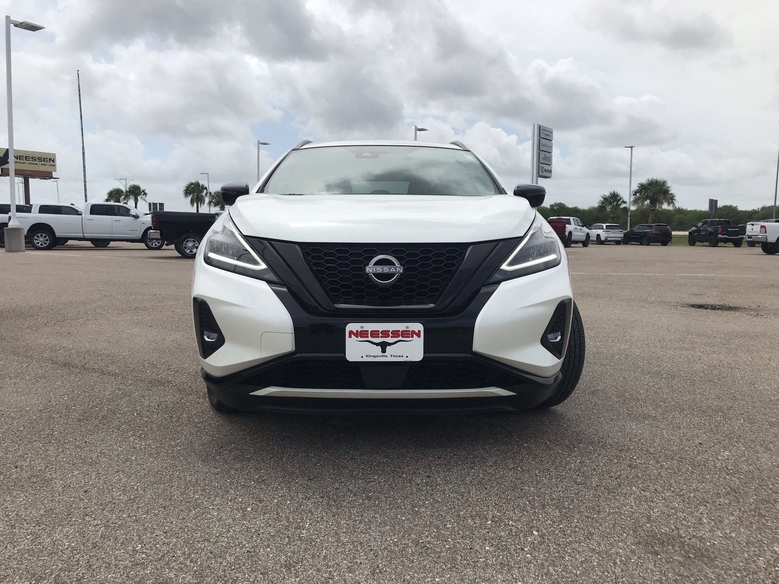2024 Nissan Murano SV photo 2