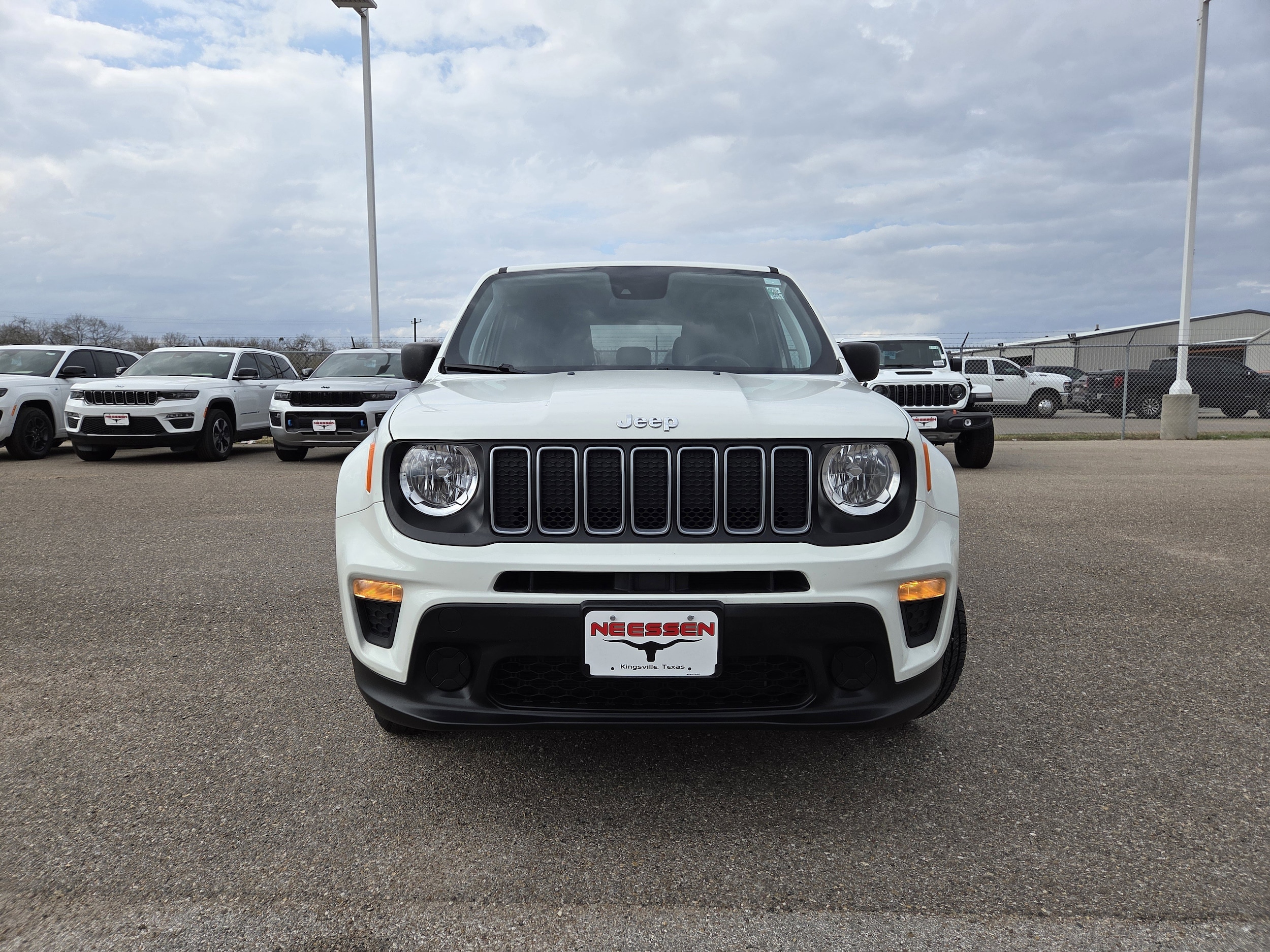 Used 2023 Jeep Renegade Latitude with VIN ZACNJDB14PPP32746 for sale in Kingsville, TX