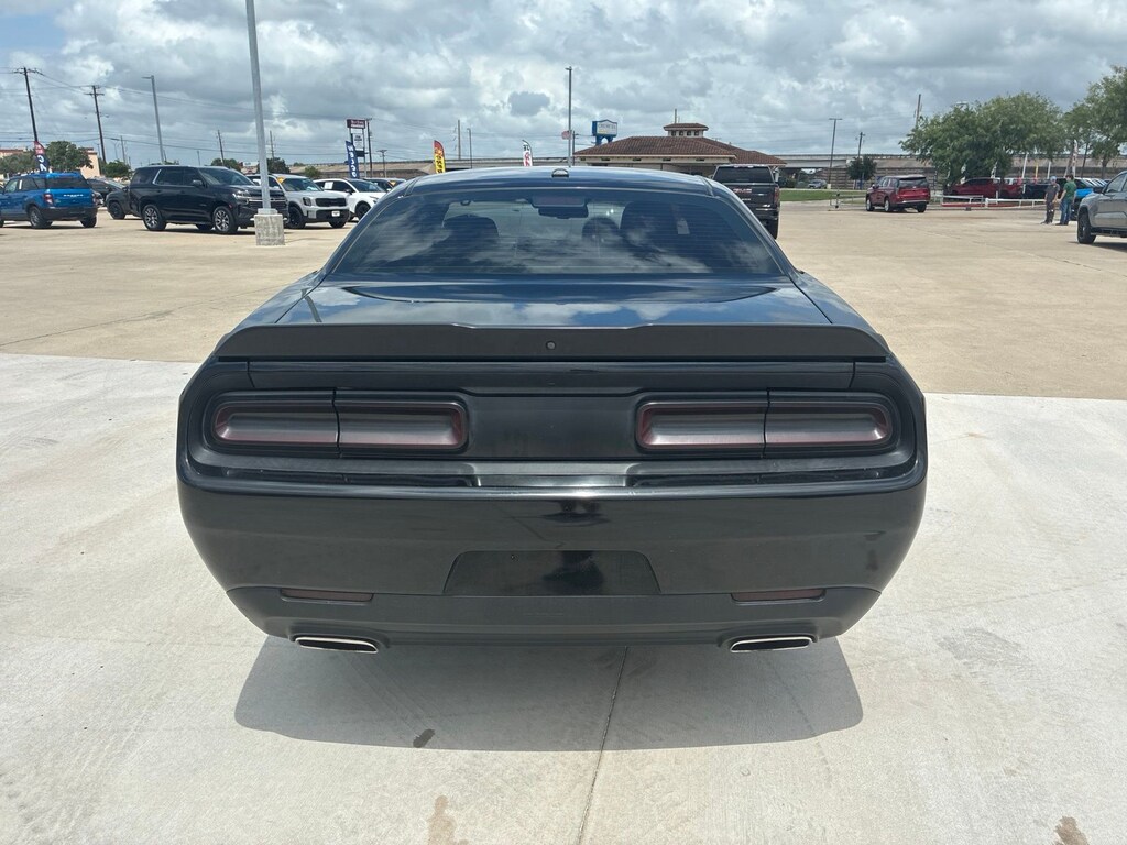 Used 2021 Dodge Challenger SXT Coupe