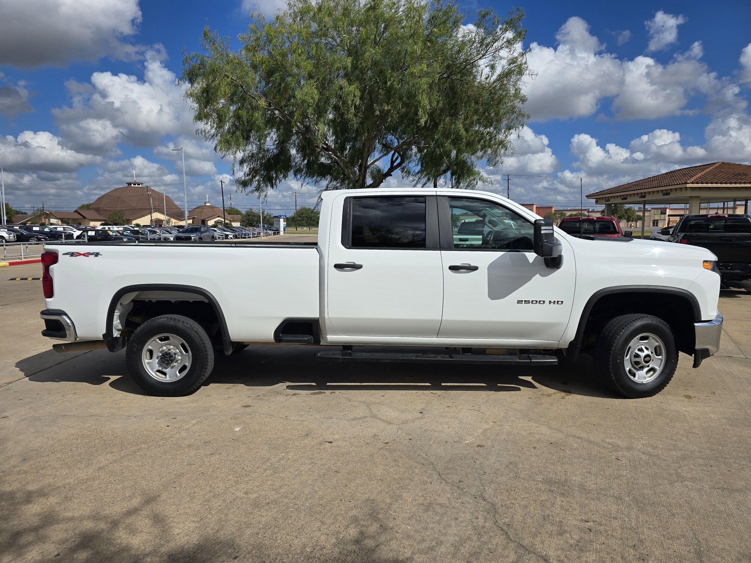 2023 Chevrolet Silverado 2500HD Work Truck photo 2