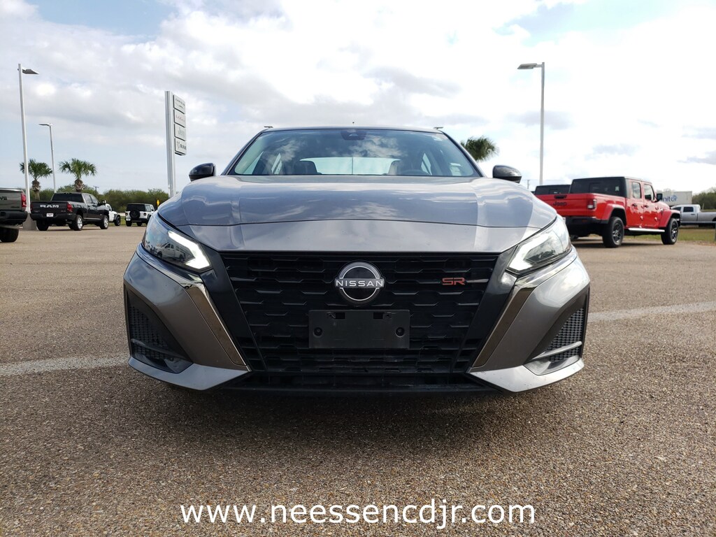 Used 2024 Nissan Altima 2.5 SR Sedan