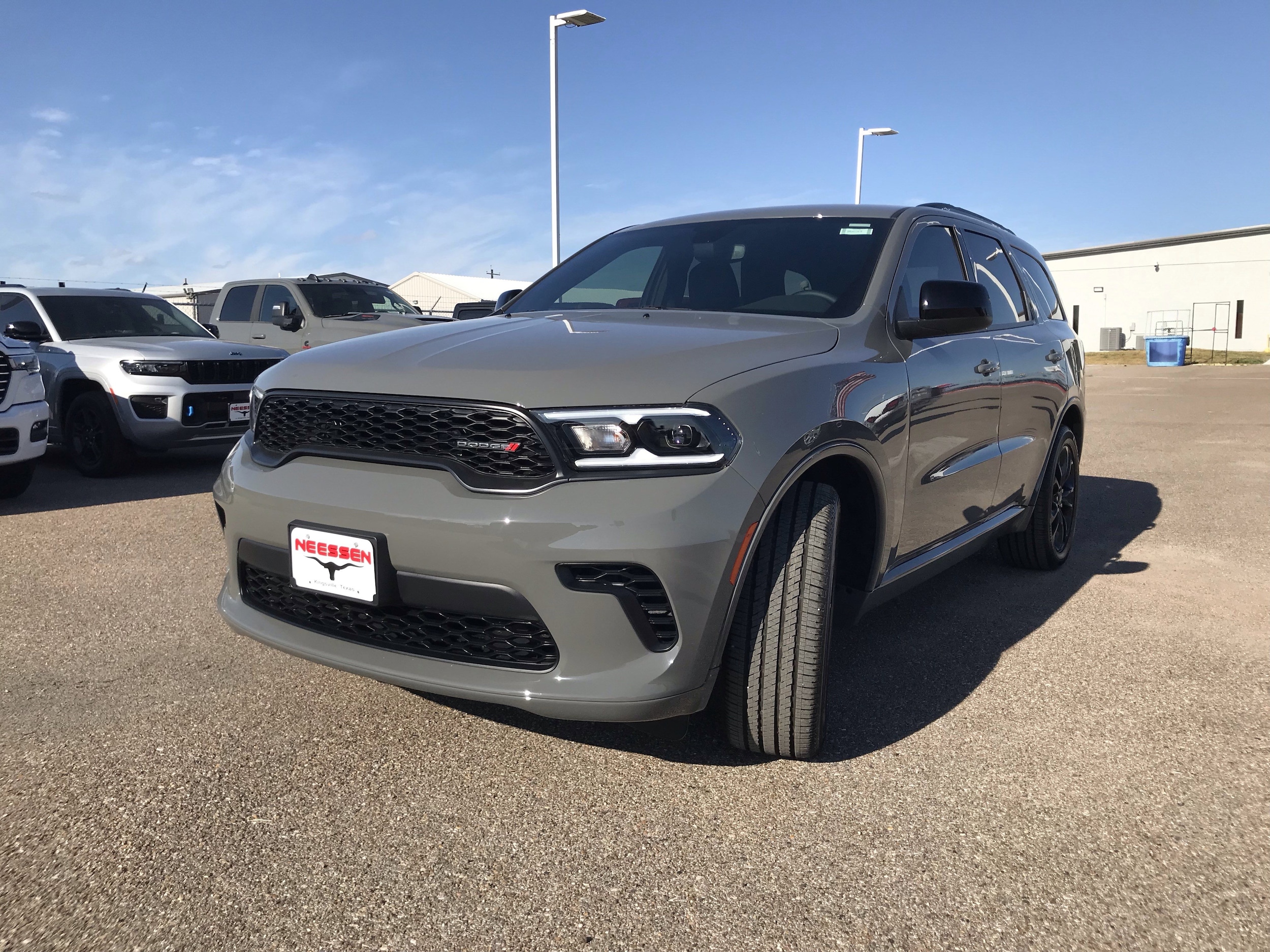New Dodge for sale in KingsvilleTX l Neessen Chrysler Dodge Jeep Ram