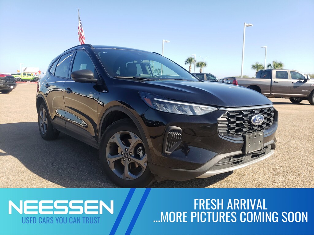 Used 2025 Ford Escape ST-Line SUV