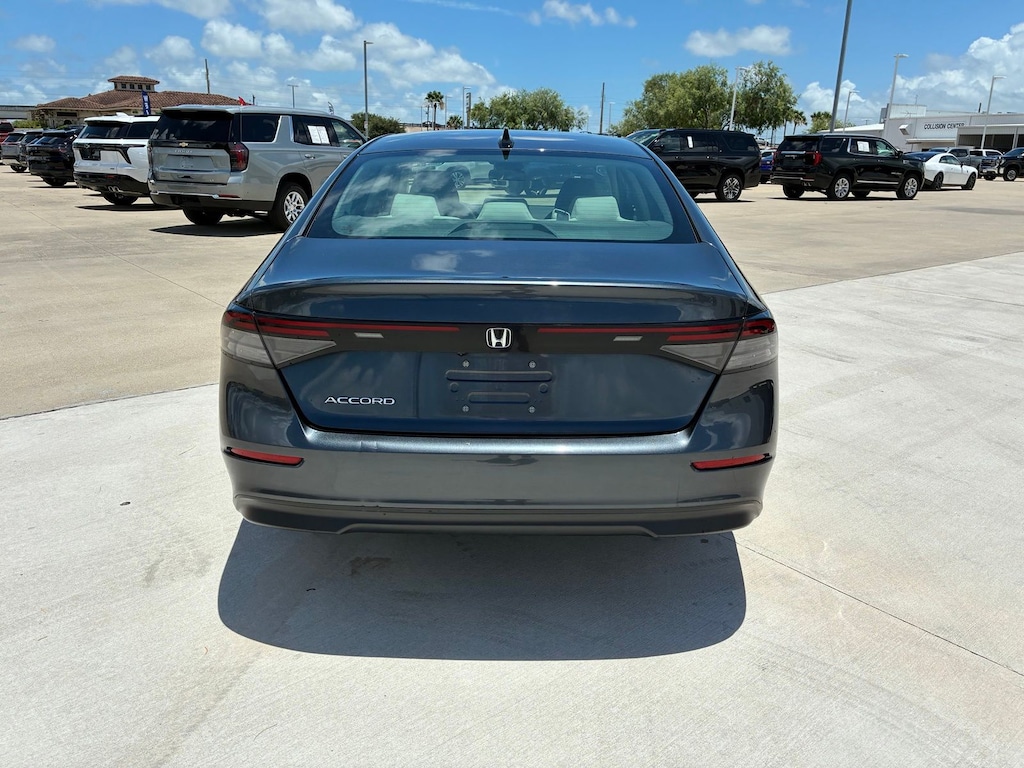 Used 2023 Honda Accord EX Sedan