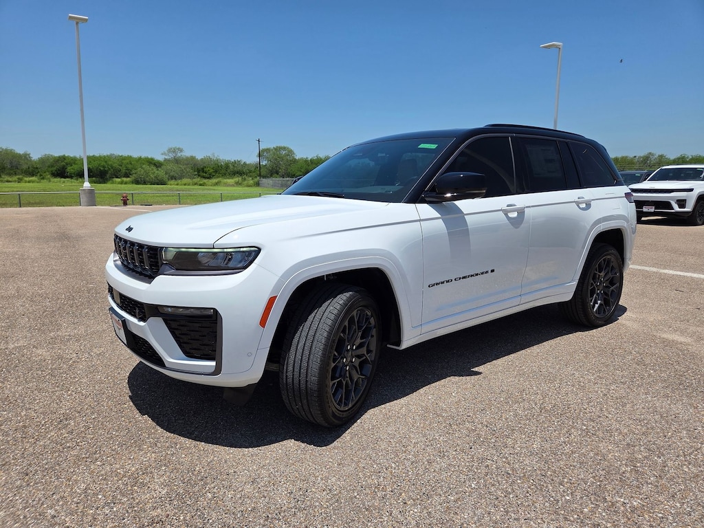 New 2026 Jeep Grand Cherokee SUMMIT 4X4 Sport Utility