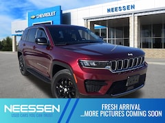 2025 Jeep Grand Cherokee Laredo SUV