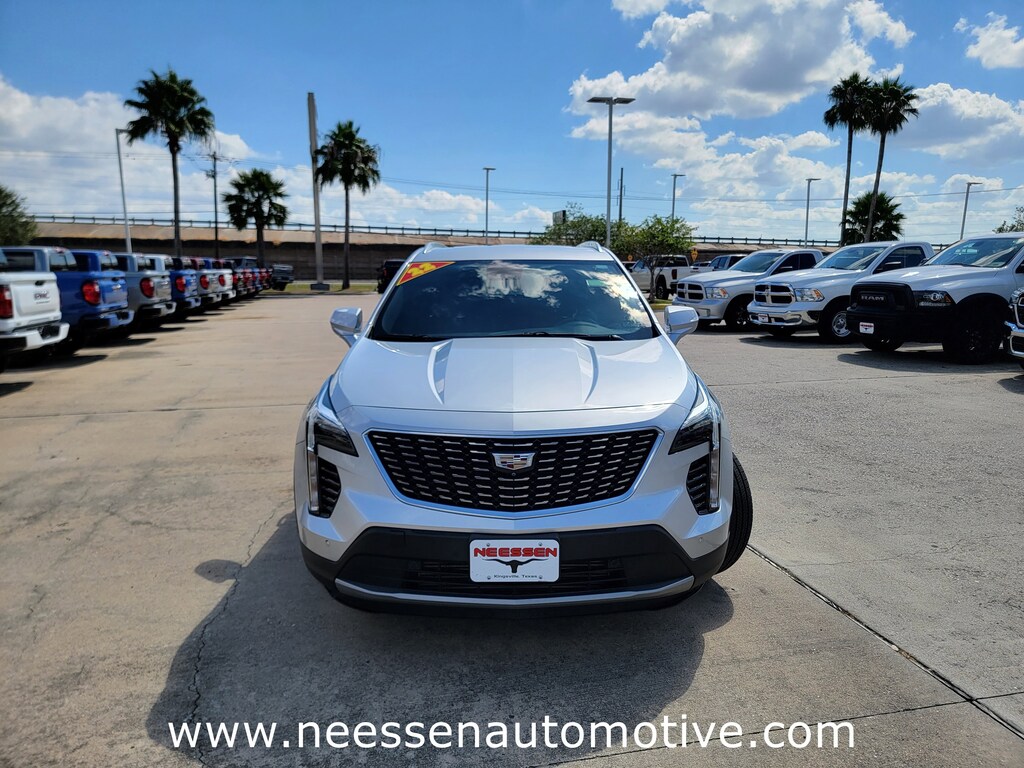 Used 2022 CADILLAC XT4 Premium Luxury SUV