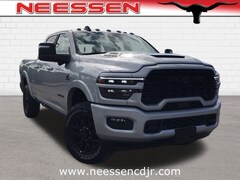 2026 Ram 3500 LIMITED CREW CAB 4X4 6'4 BOX Pickup