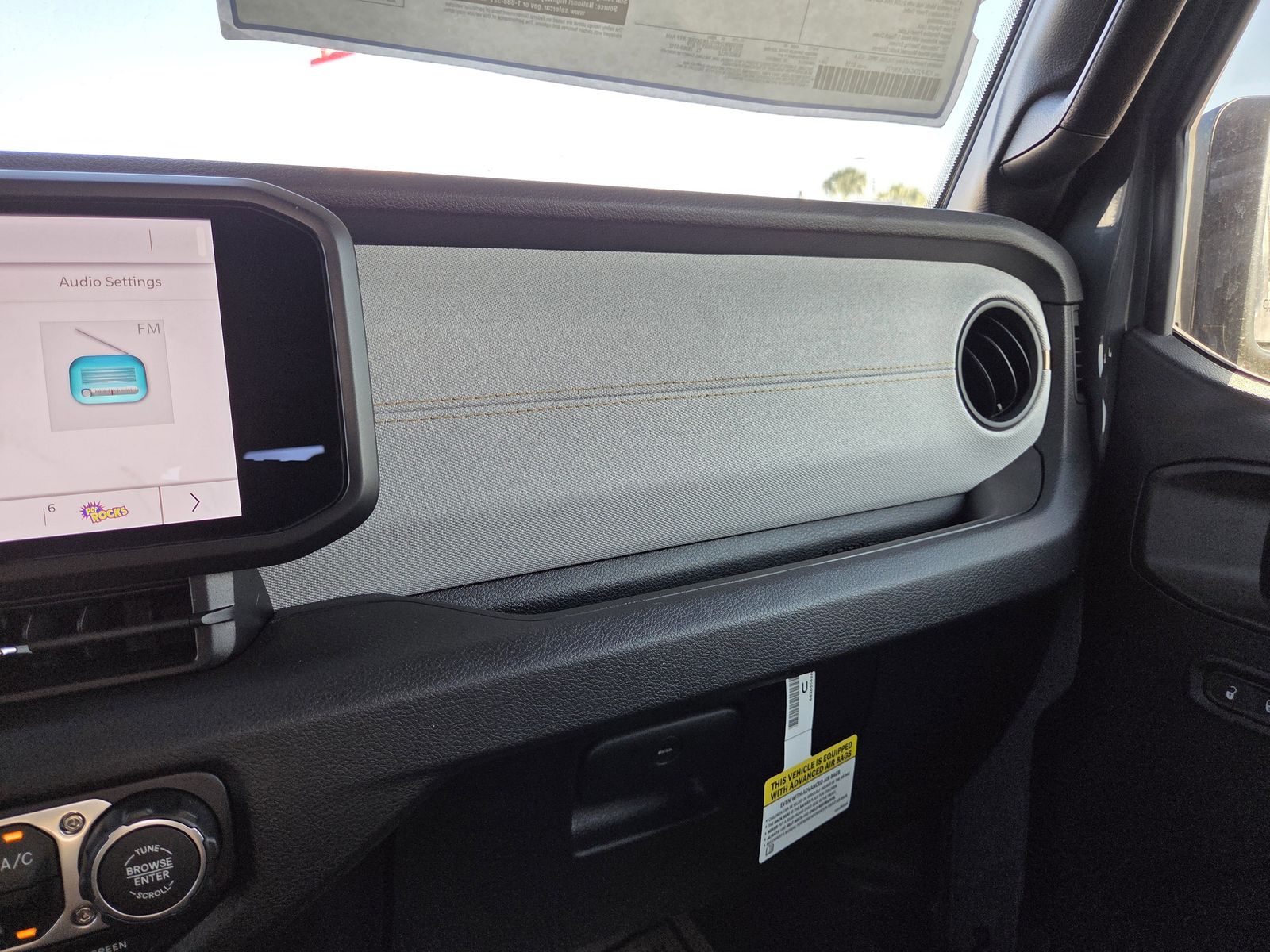2025 Jeep Gladiator Sport S - Photo 33