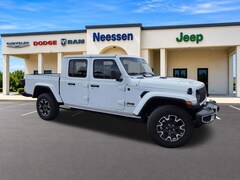 2026 Jeep Gladiator SAHARA 4X4 Pickup
