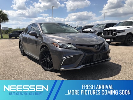 2022 Toyota Camry XSE Sedan