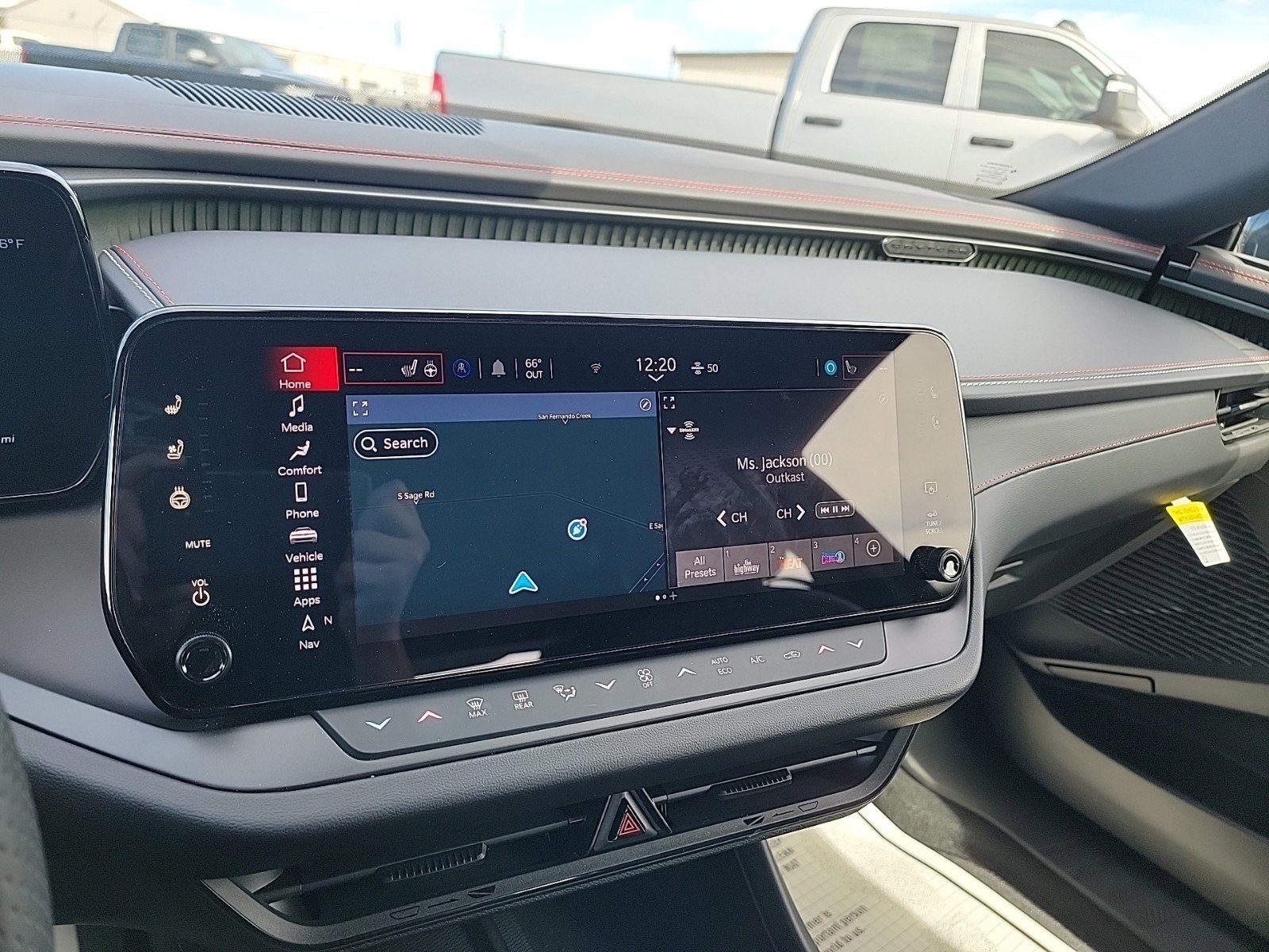 2025 Dodge Charger Daytona R/T - Photo 35