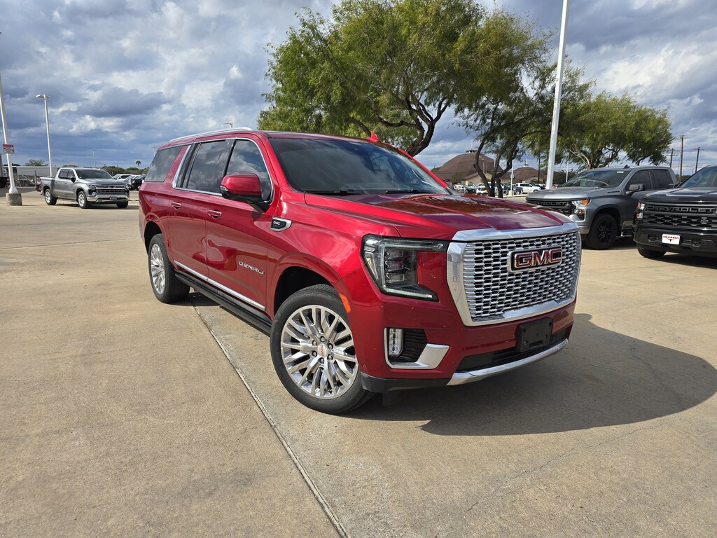 Used 2023 GMC Yukon XL Denali SUV