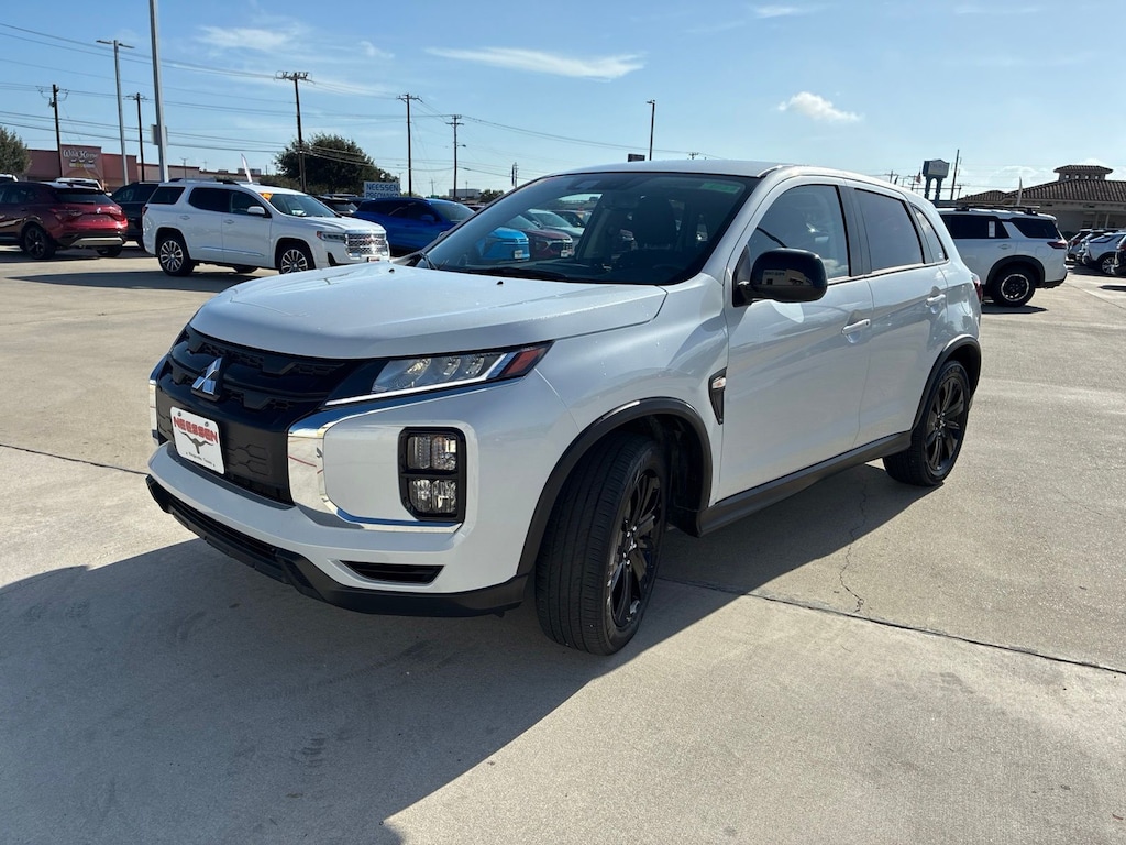 Used 2026 Mitsubishi Outlander Sport 2.0 LE SUV