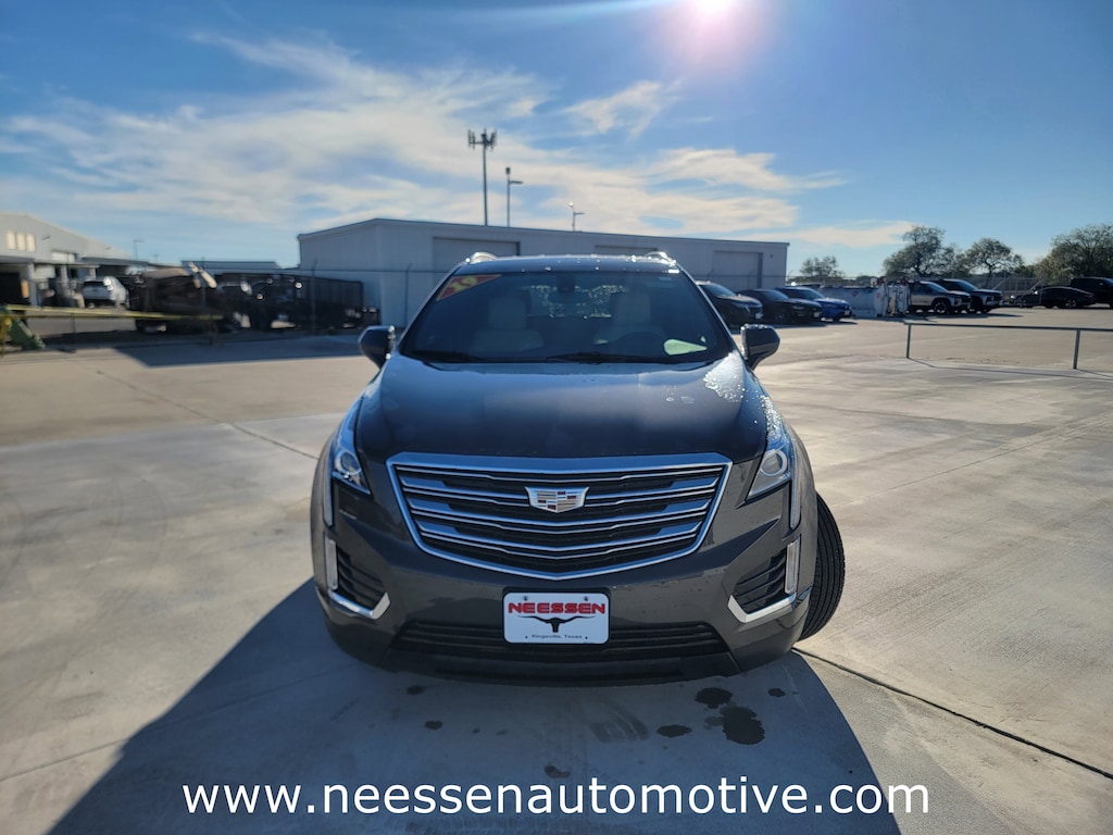 Used 2019 CADILLAC XT5 Base SUV