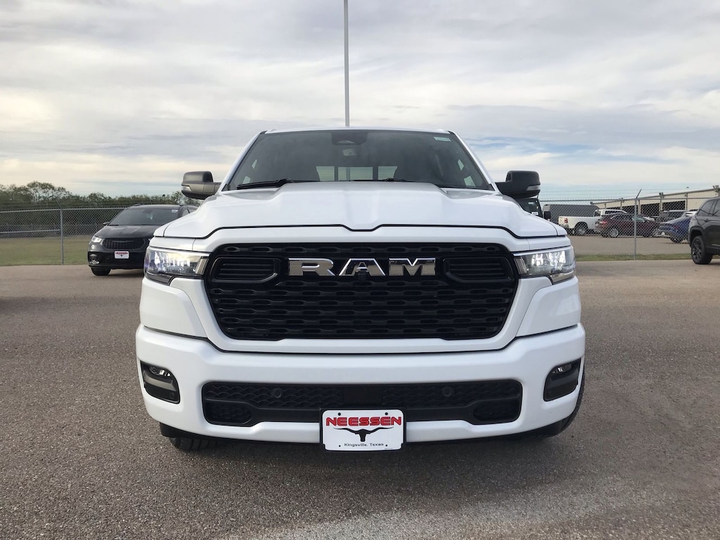New 2026 Ram 1500 LONE STAR CREW CAB 4X4 5'7 BOX Pickup