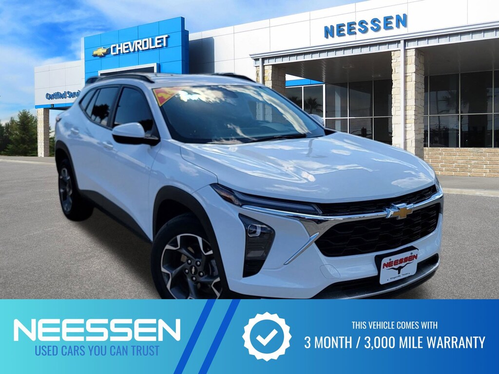 Used 2024 Chevrolet Trax LT SUV
