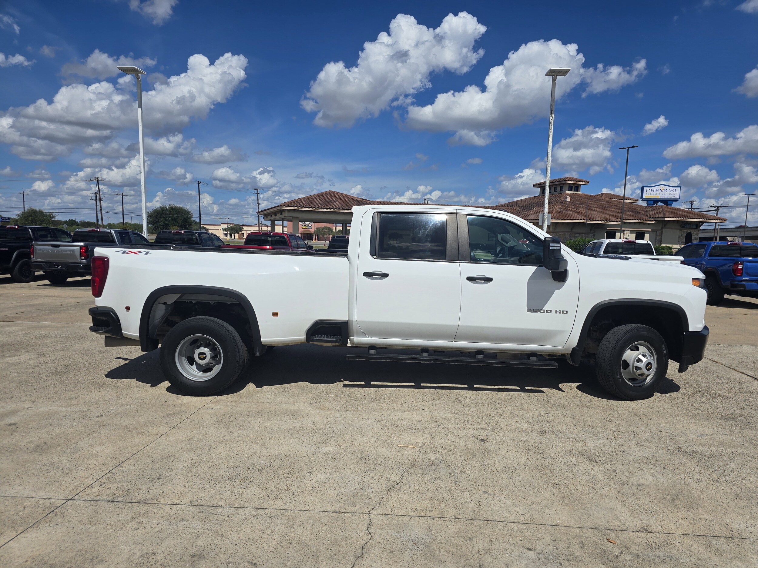 2023 Chevrolet Silverado 3500HD Work Truck photo 2