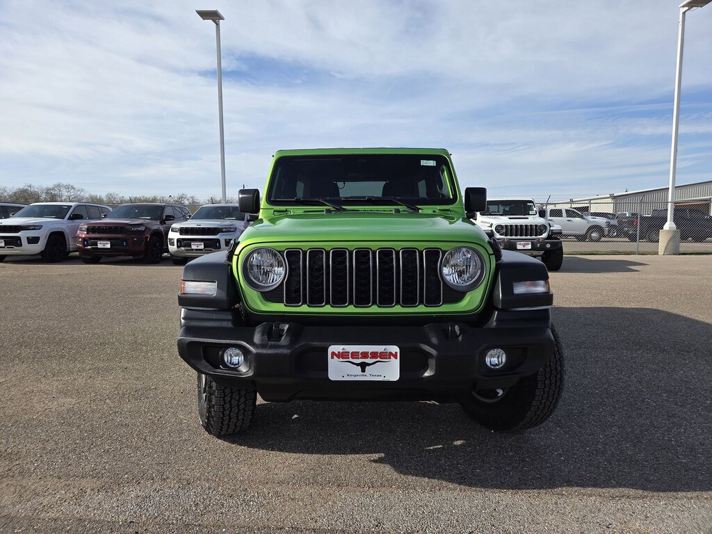 New 2026 Jeep Wrangler 4-DOOR SPORT S Sport Utility